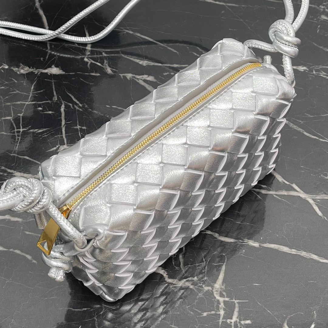 043 60123174;70123202 size 17×10×6cm;size 22×15×8cm