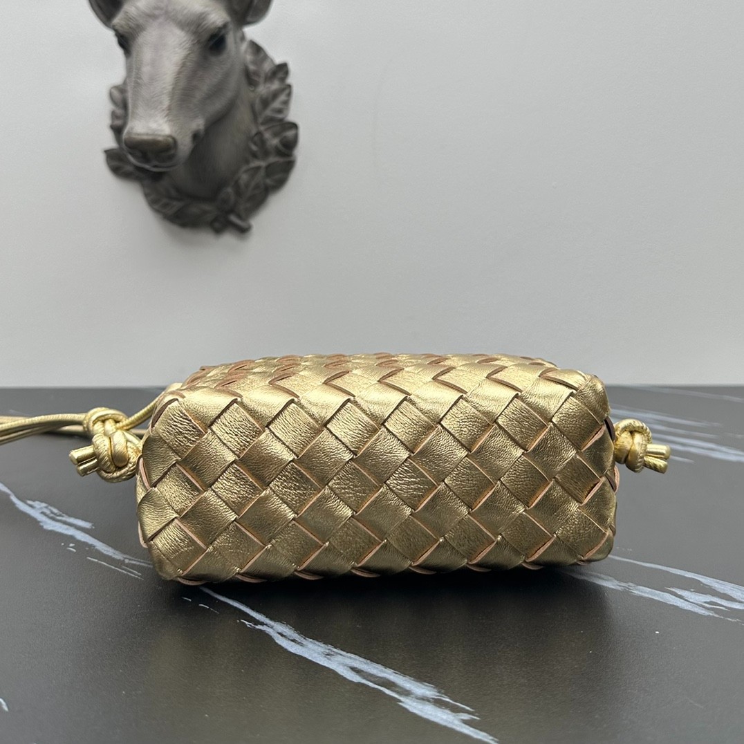 038 60123174;70123202 size 17×10×6cm;size 22×15×8cm