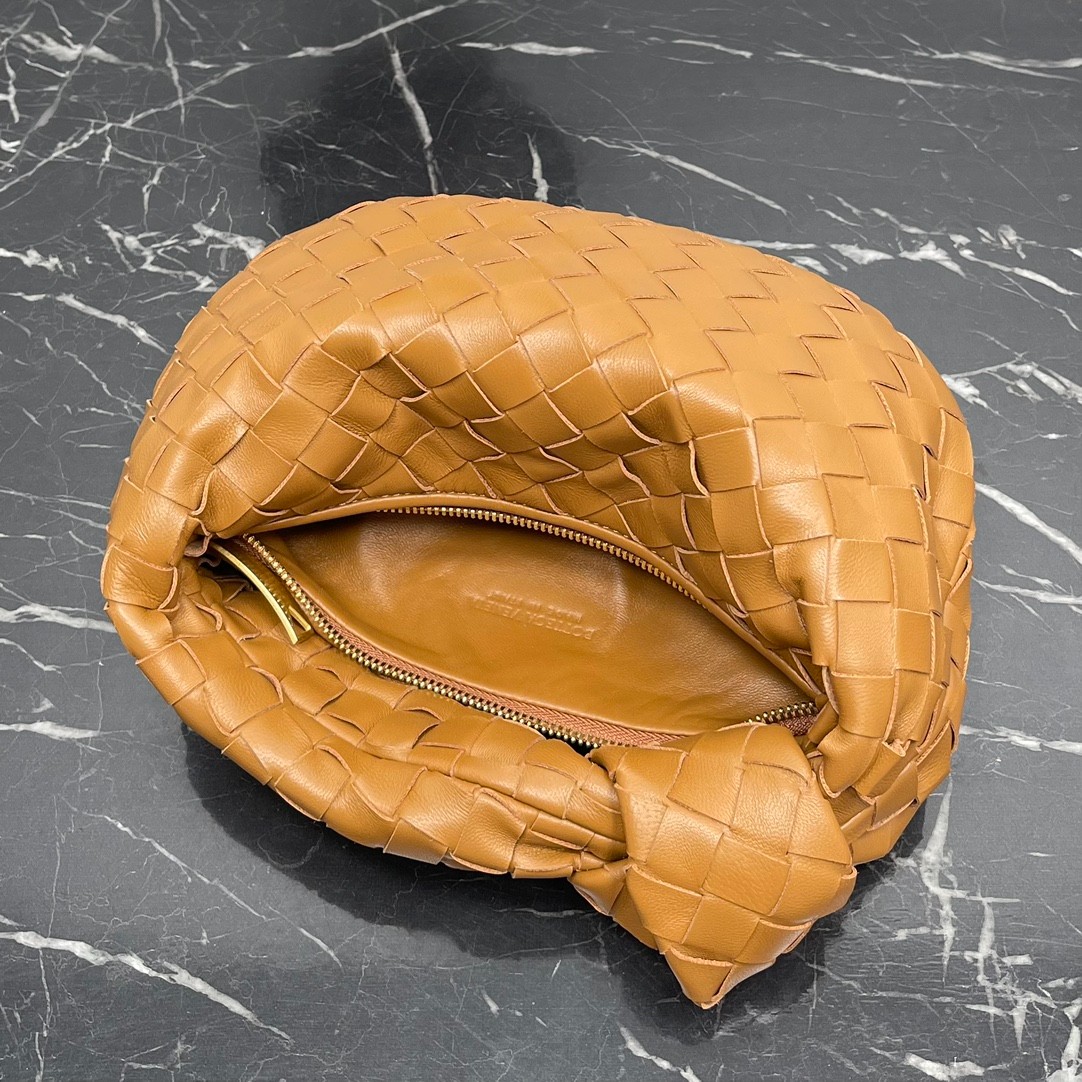 030 58123172 size 28×23×8cm