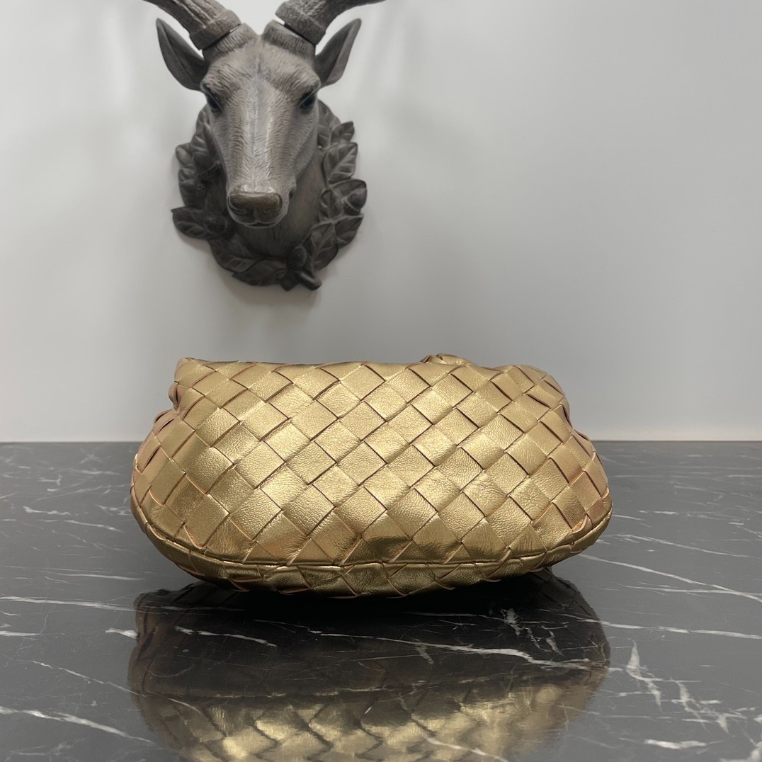 026 58123172 size 28×23×8cm