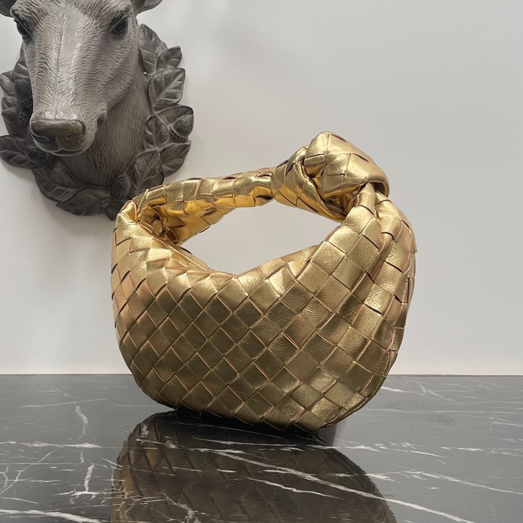 026 58123172 size 28×23×8cm