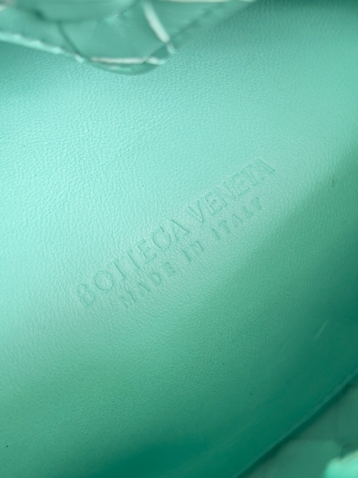 005 98123264 size 21x17x16.5cm