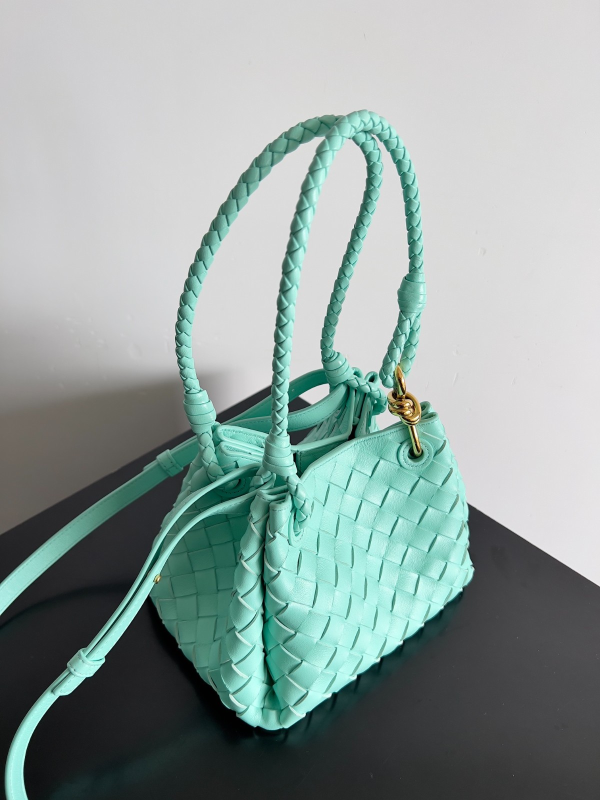 005 98123264 size 21x17x16.5cm
