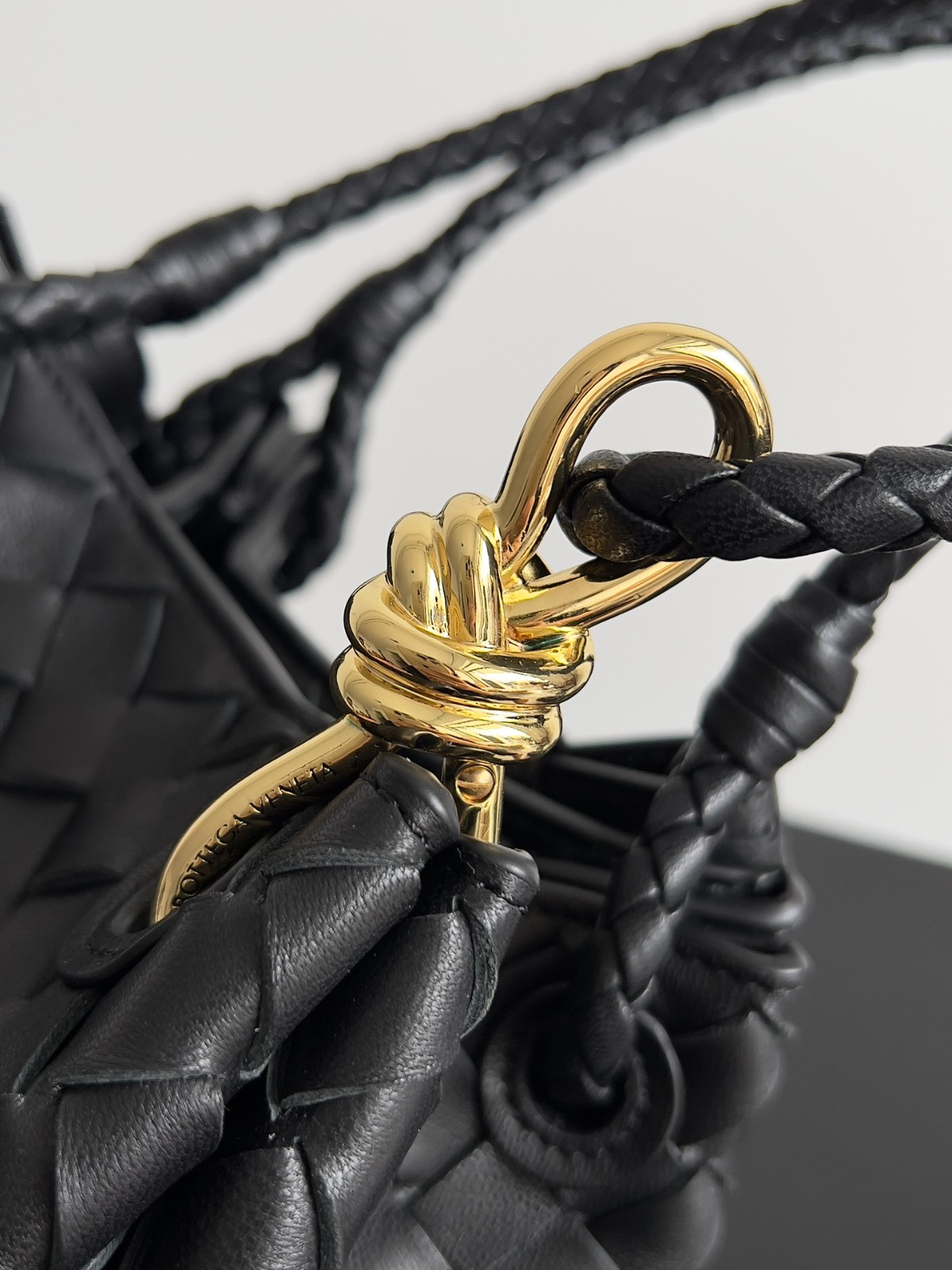 003 98123264 size 21x17x16.5cm