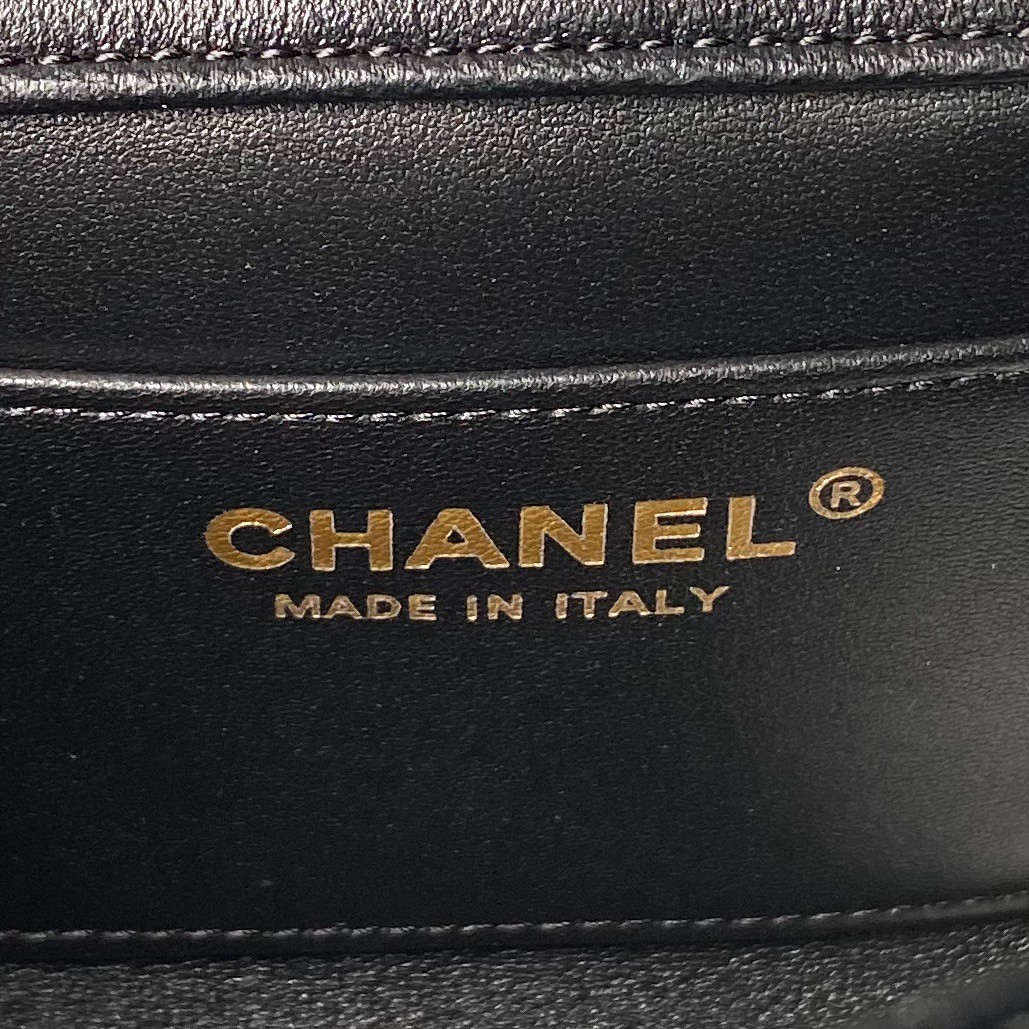 061 68123201 size 12.5×19×7cm