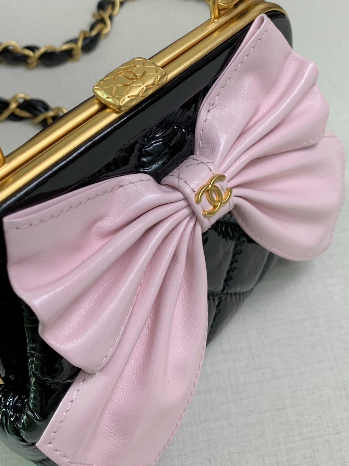 056 68123201 size 13x10x3.5cm