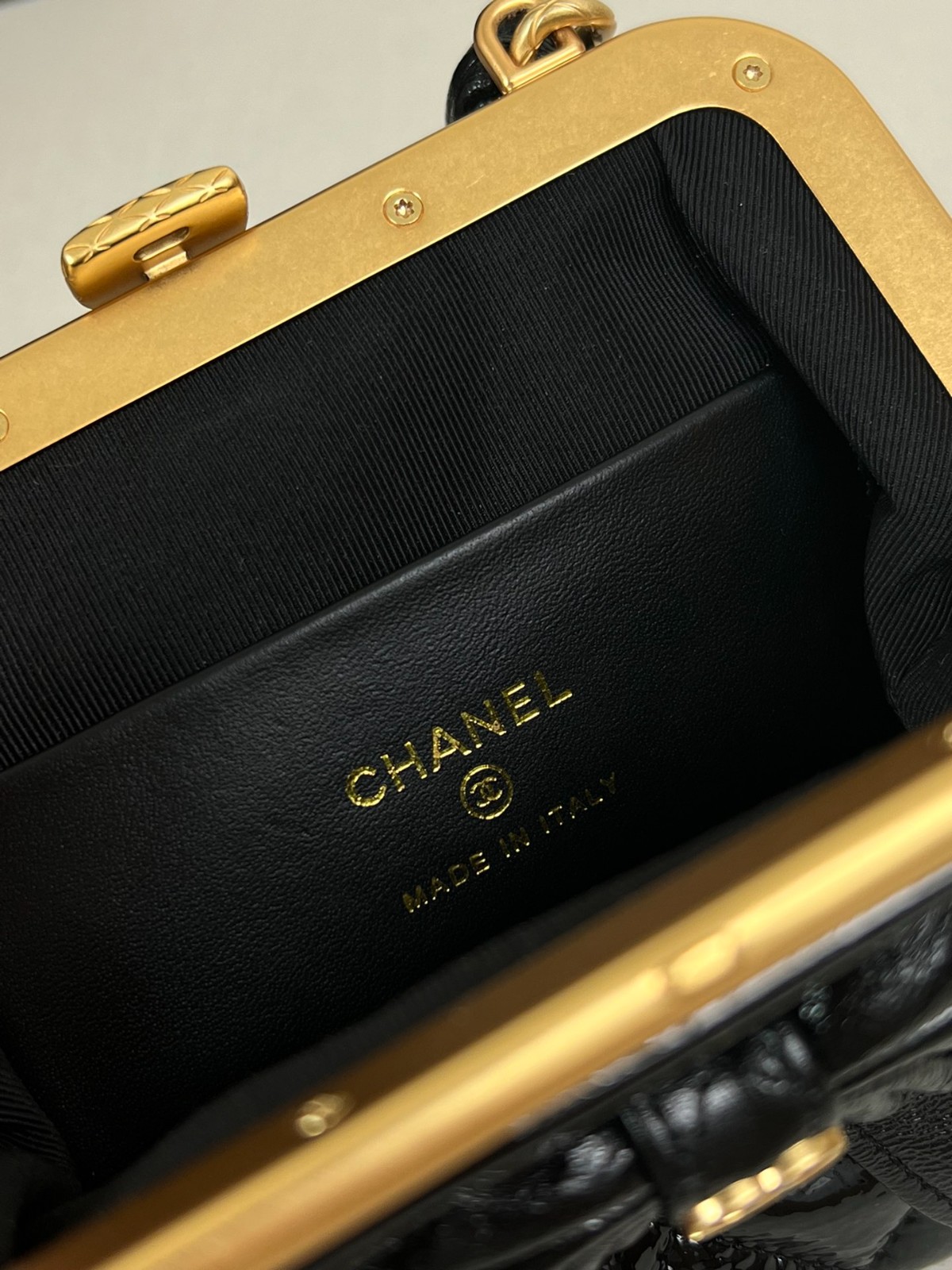 054 68123201 size 13x10x3.5cm