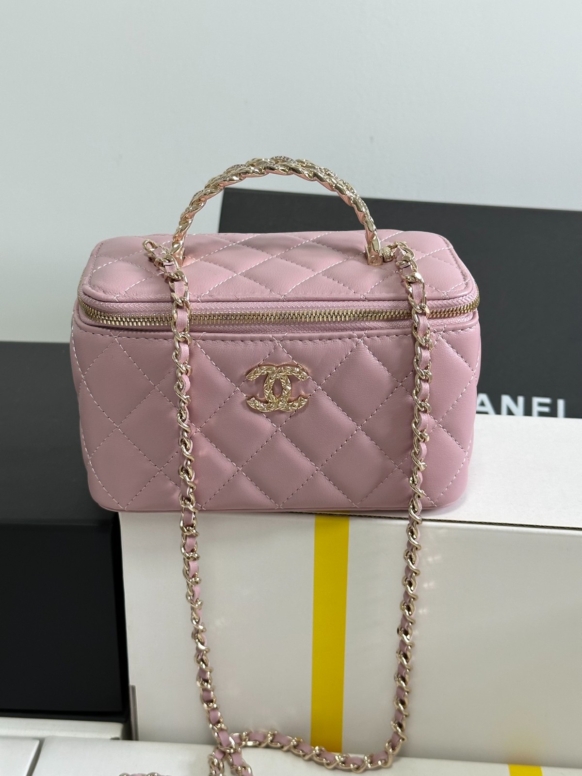052 70123201 size 18cm