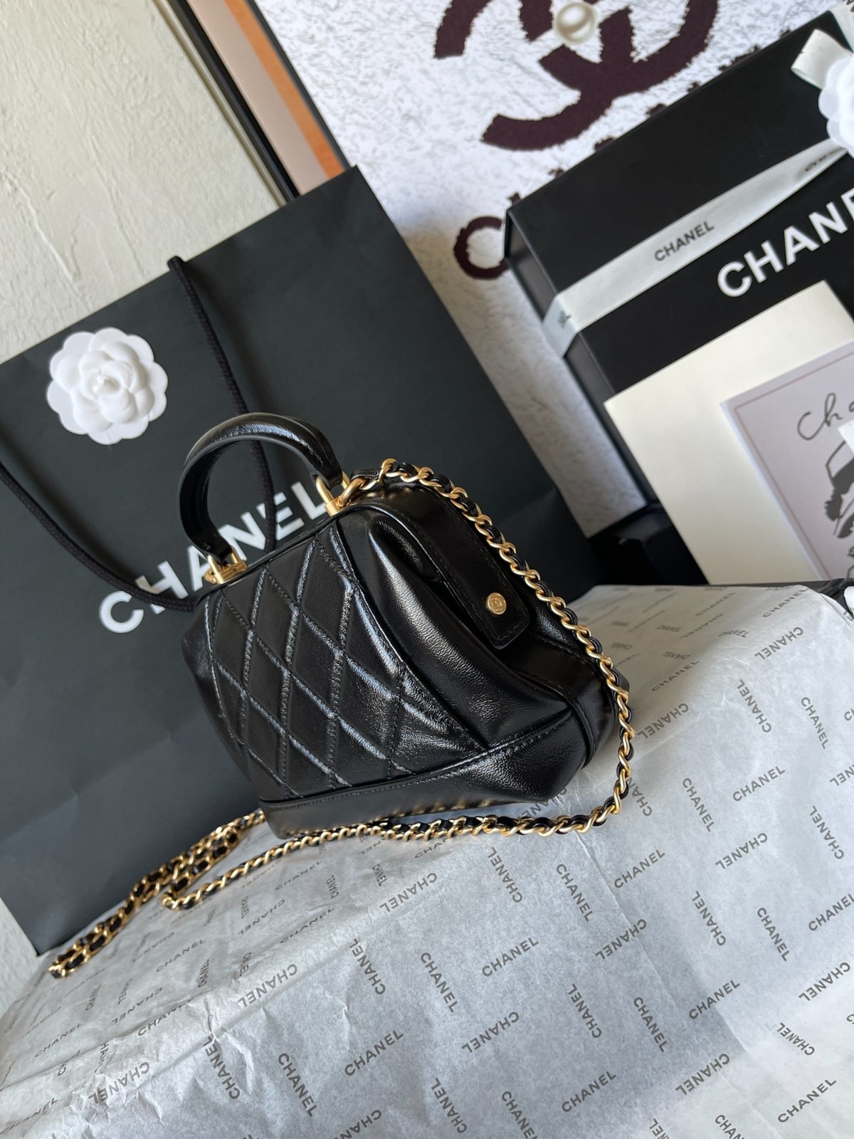 028 68123199;78123221 size 12×18×7cm;size 16×23.5×8cm