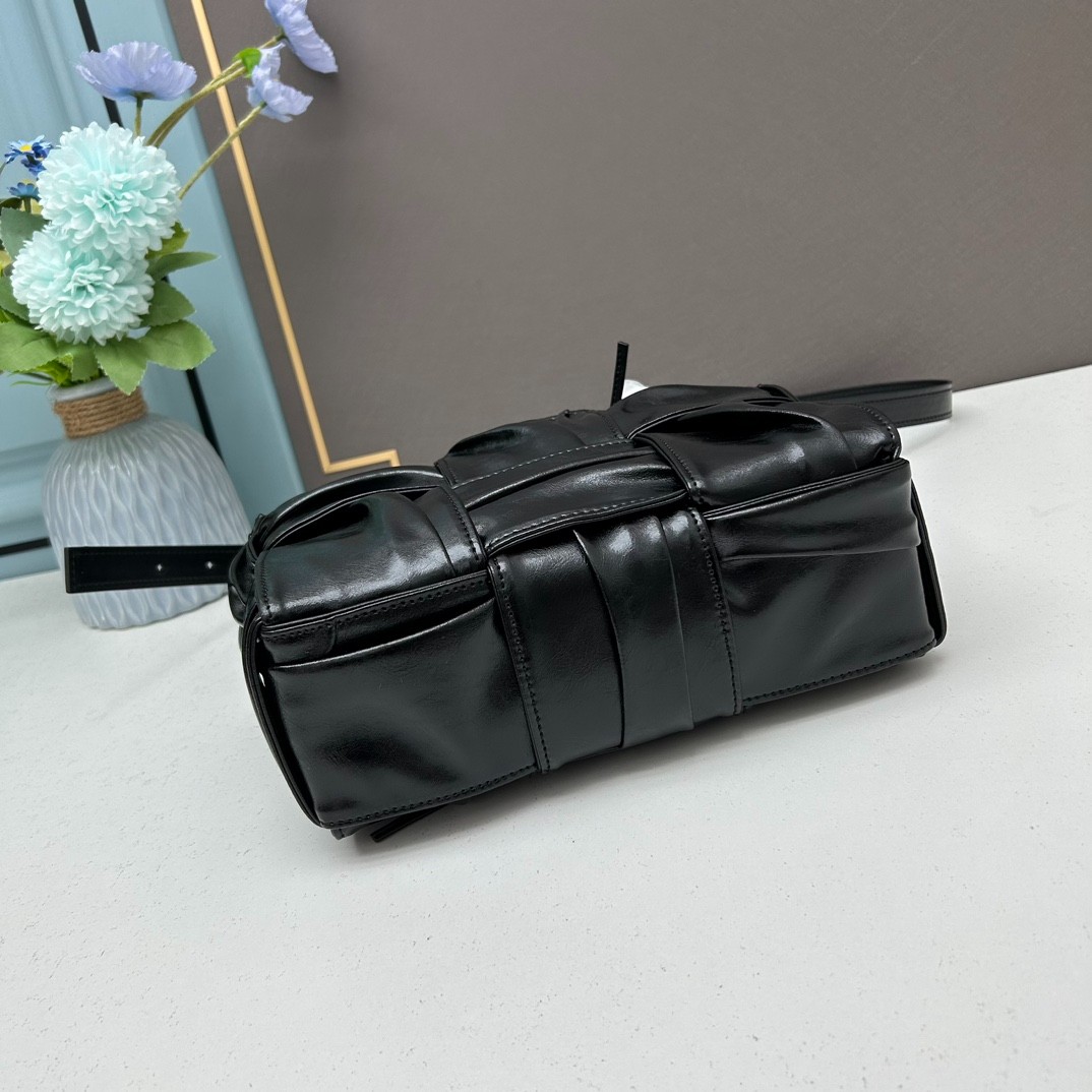 029 029#212-BV-bags-01-2024SS