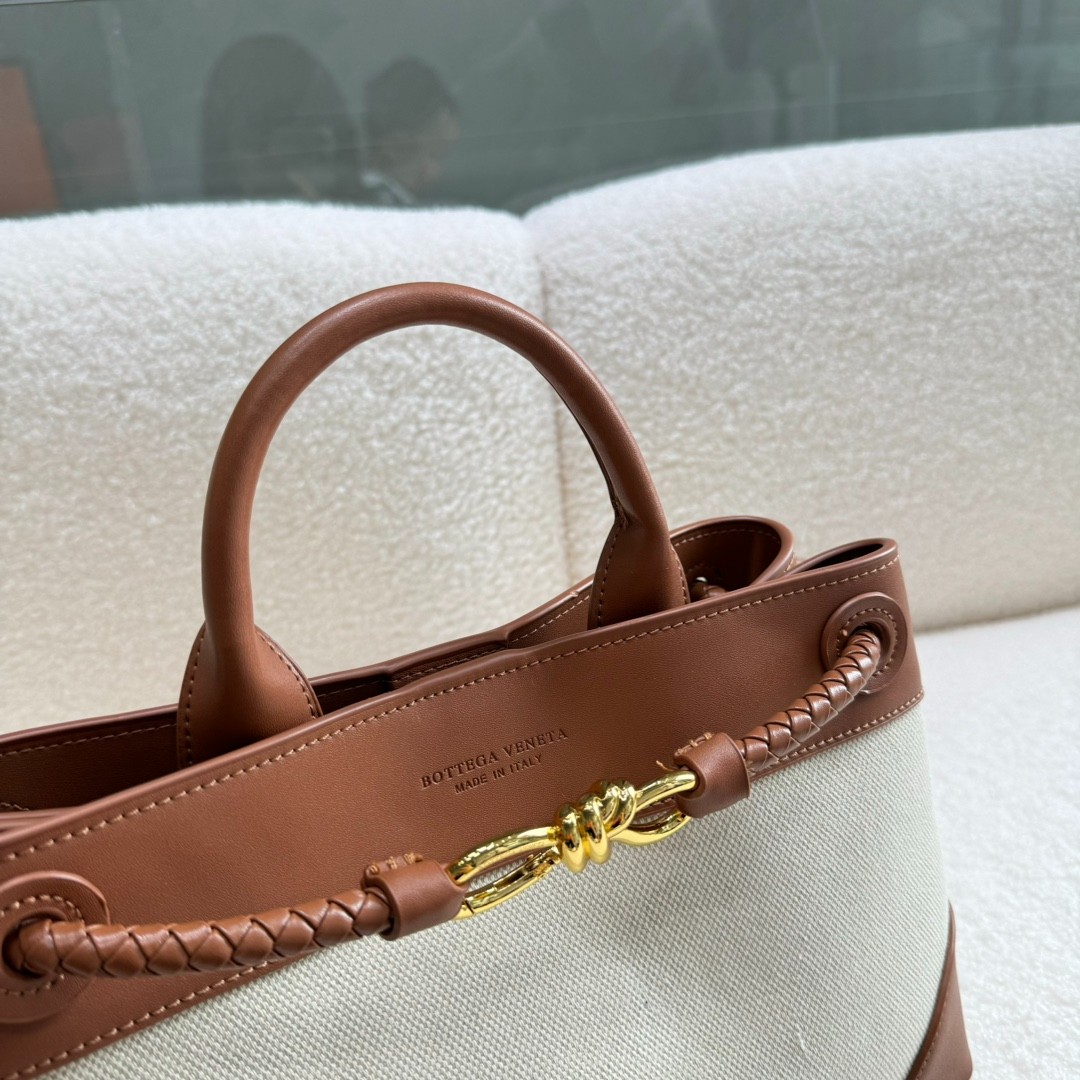 001 001#212-BV-bags-01-2024SS