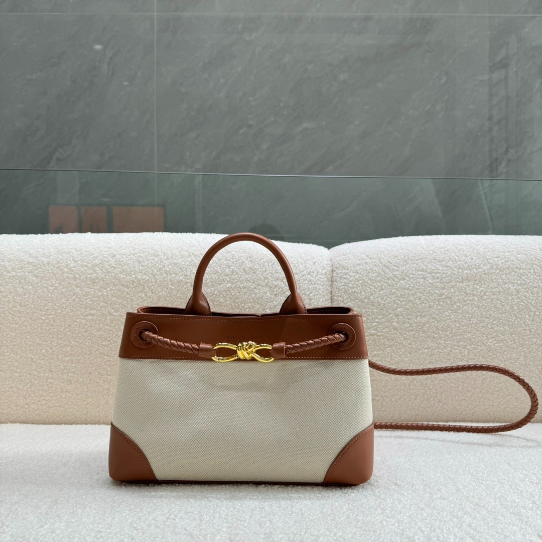 001 001#212-BV-bags-01-2024SS