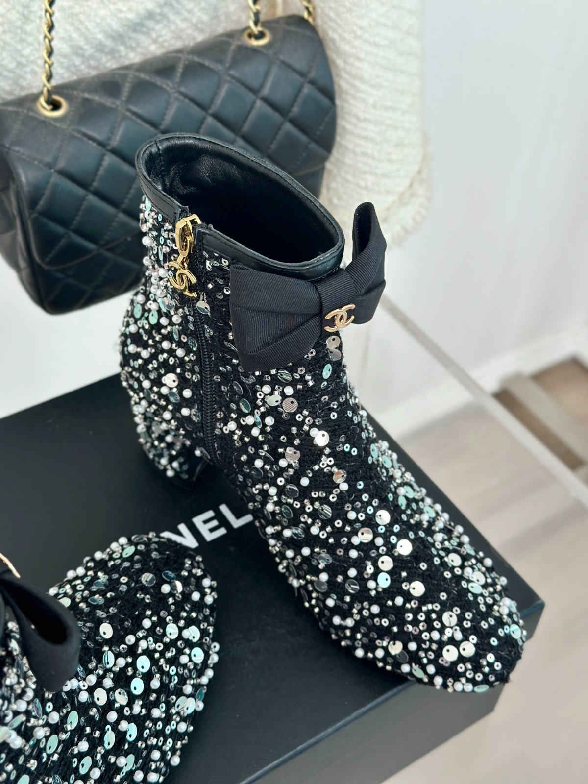 041 38123131 size 35-41