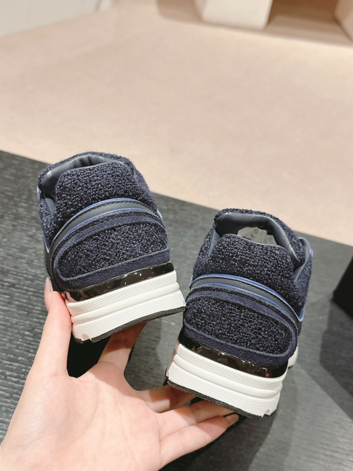 037 36123124 size 34-42