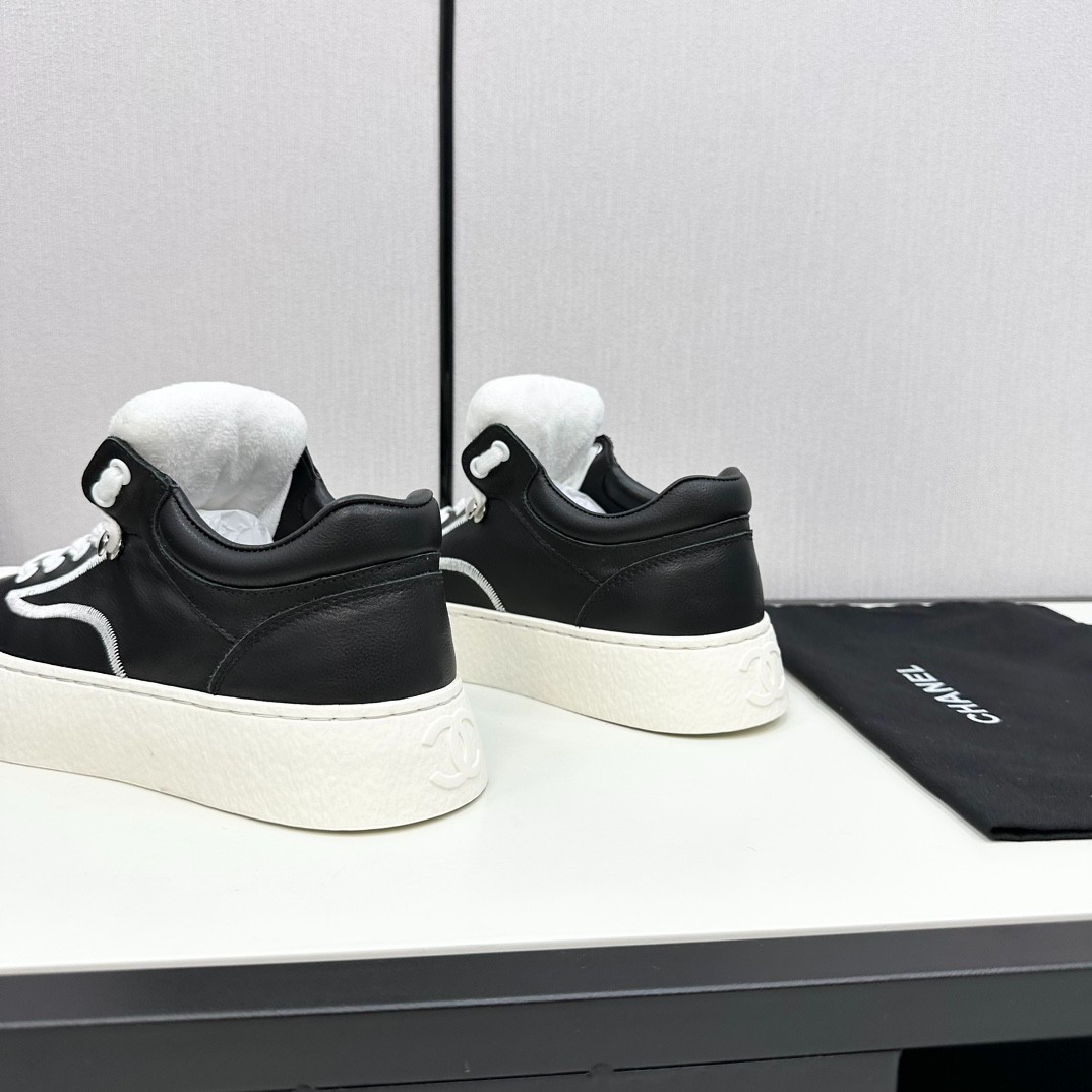010 32123111 size 35–41