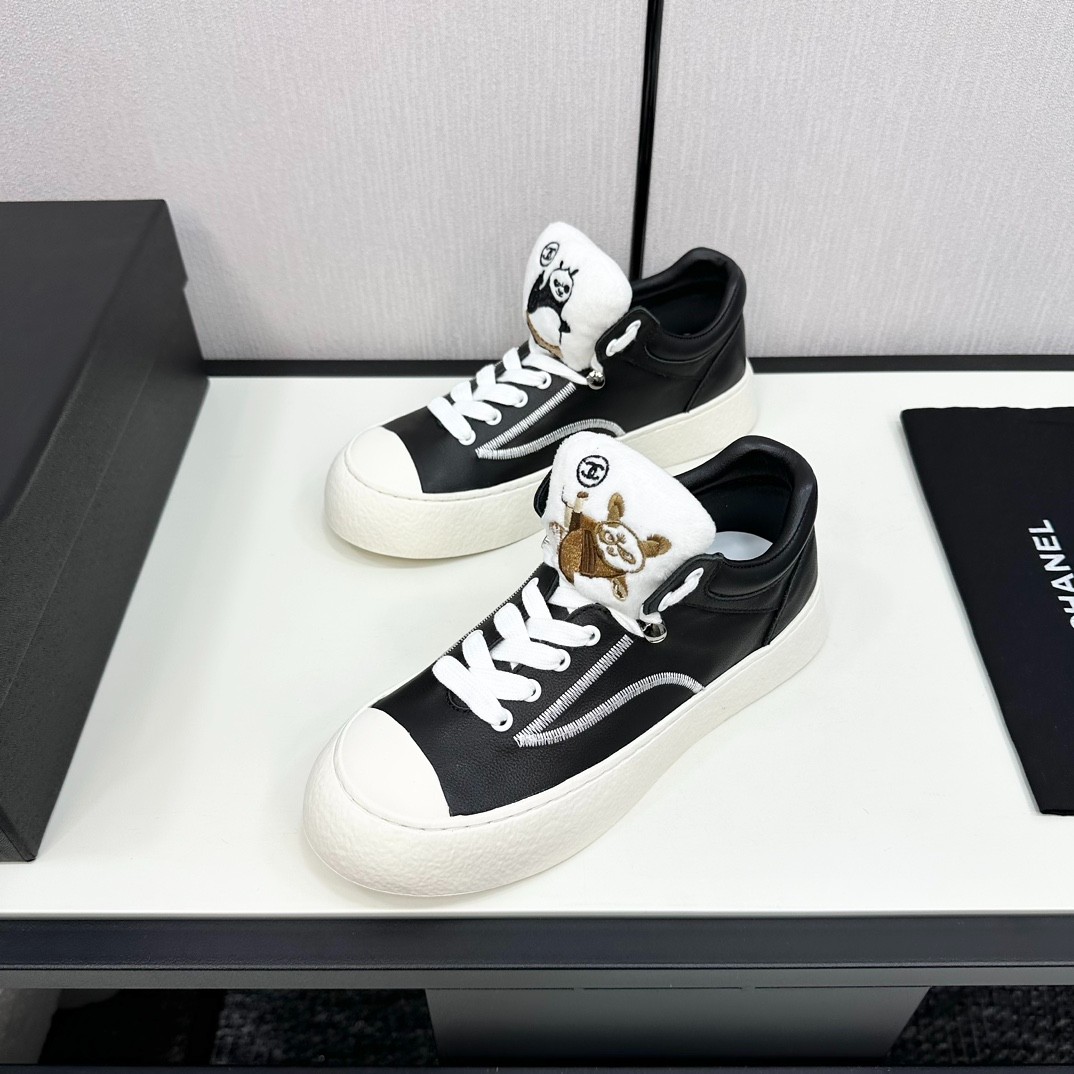010 32123111 size 35–41