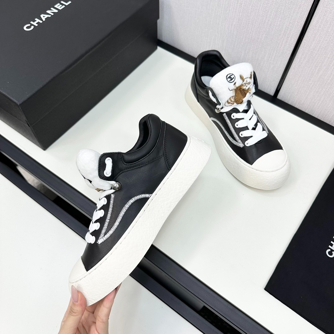 010 32123111 size 35–41