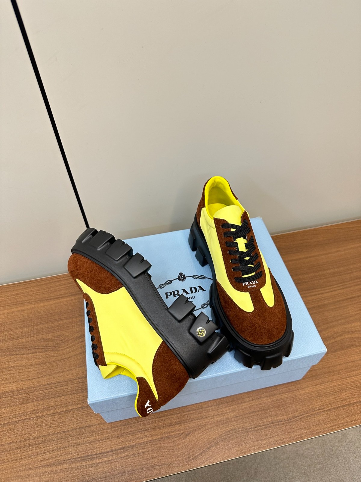 023 32123114 size 35-46