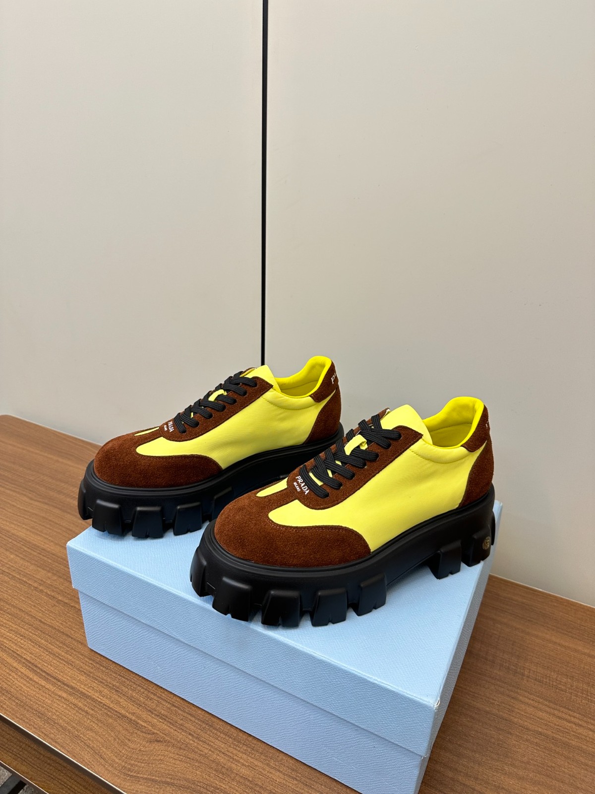 023 32123114 size 35-46