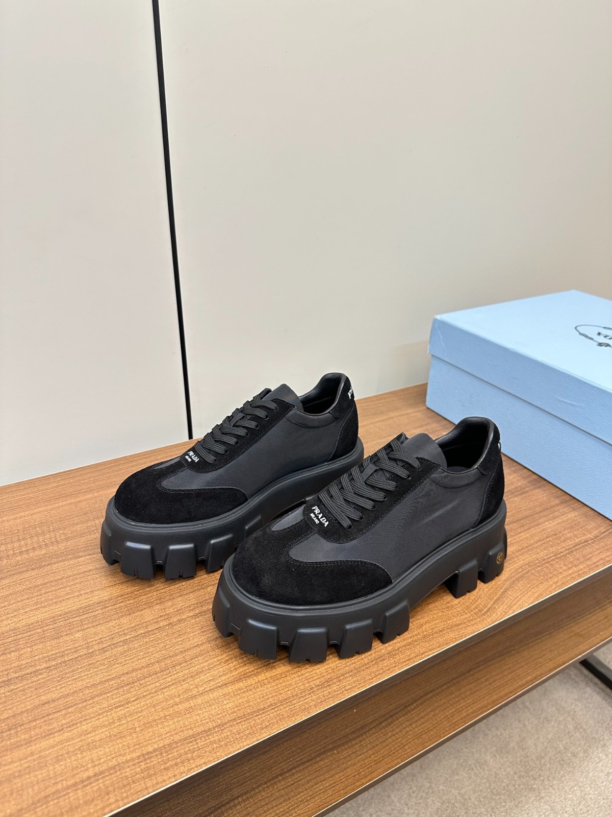 020 32123114 size 35-46