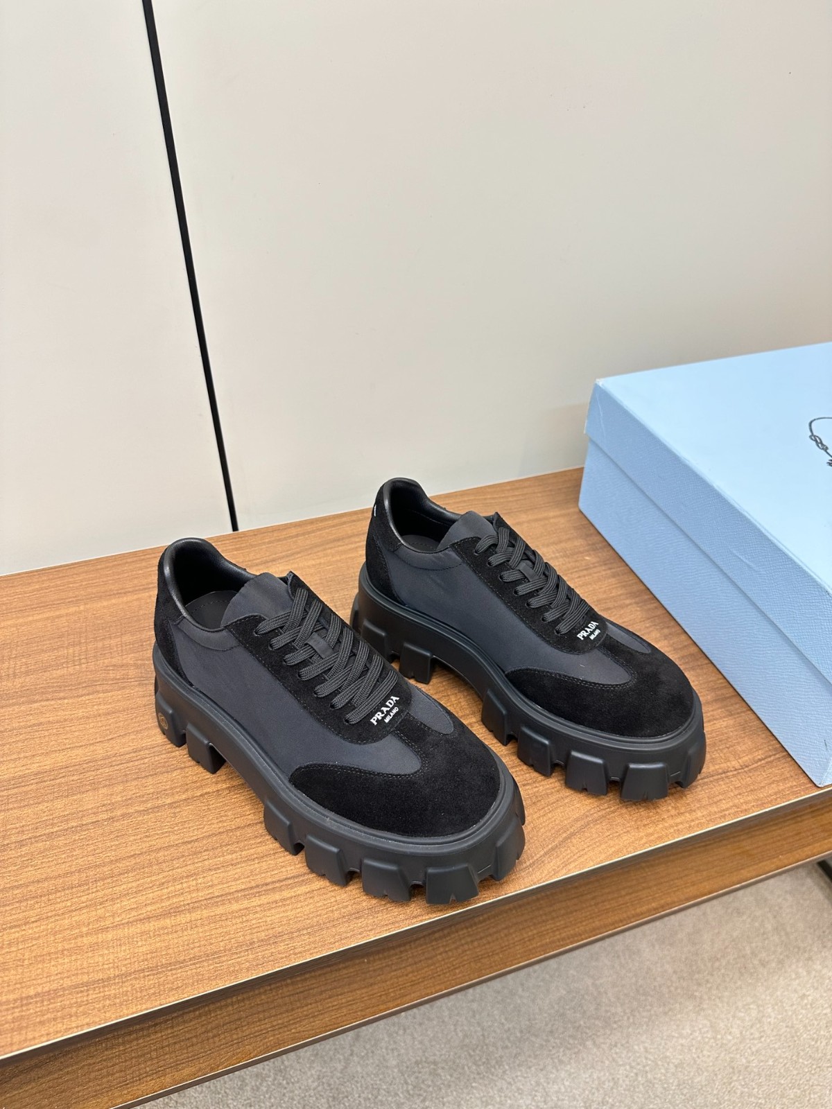 020 32123114 size 35-46