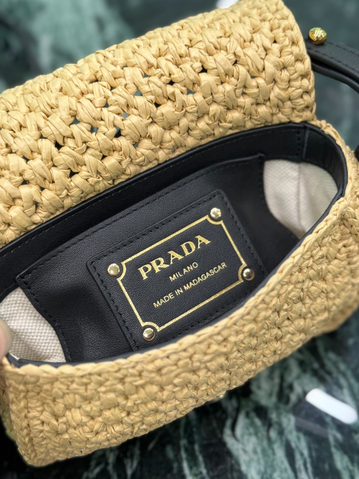 075 74123202 size 6x12x6cm