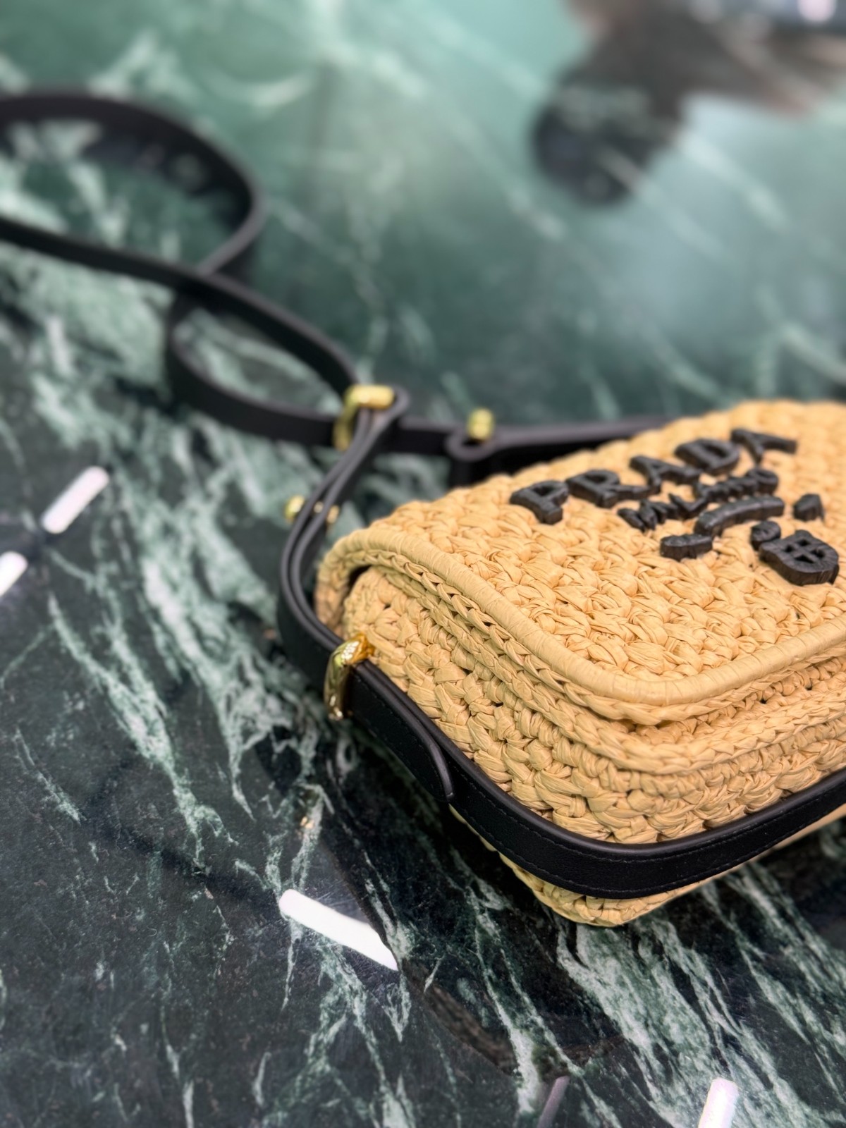 075 74123202 size 6x12x6cm