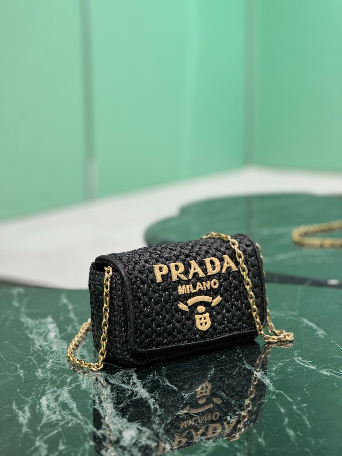 072 74123202 size 20x13x7cm