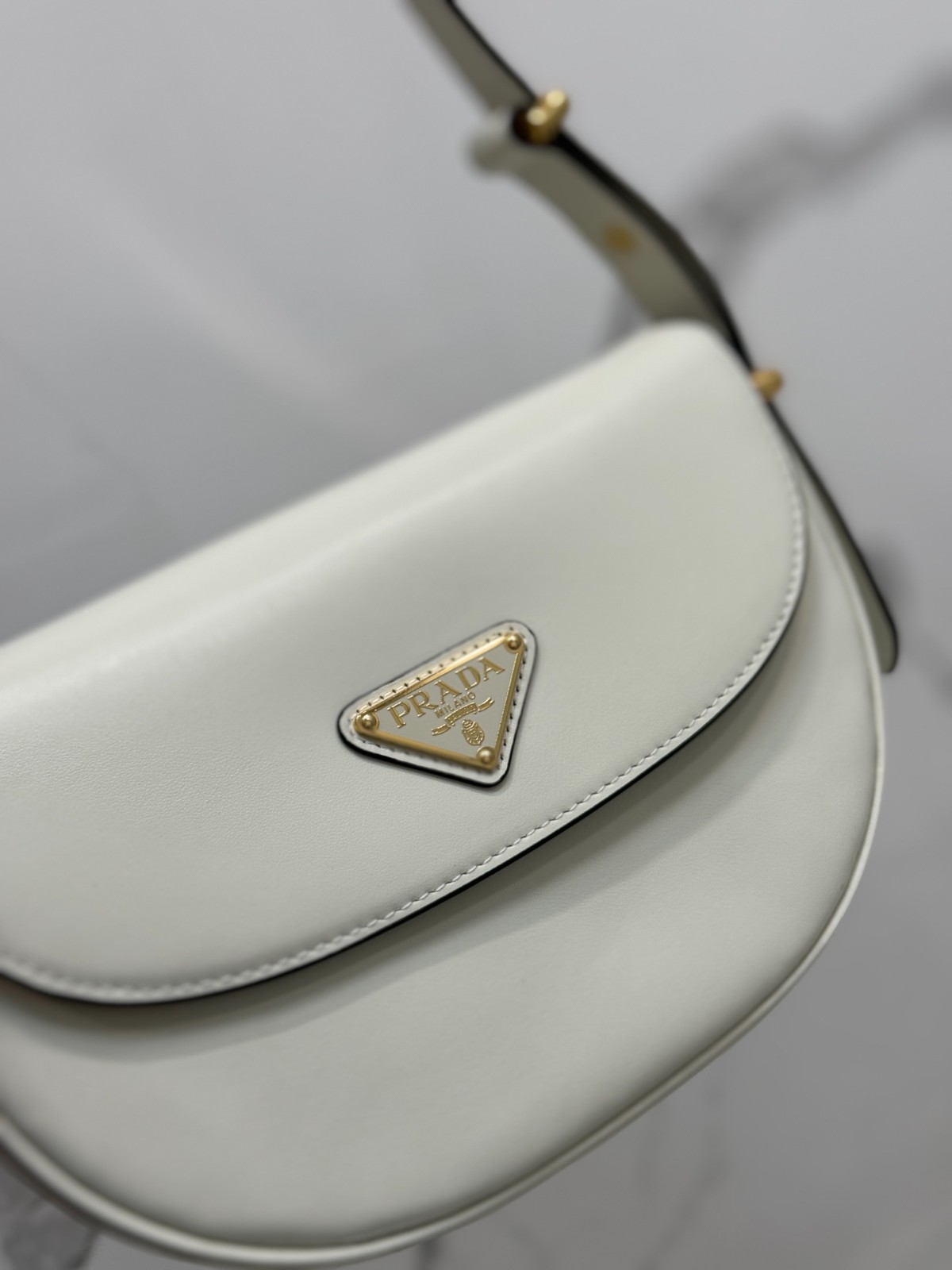 064 66123198 size 22x17x5.5cm