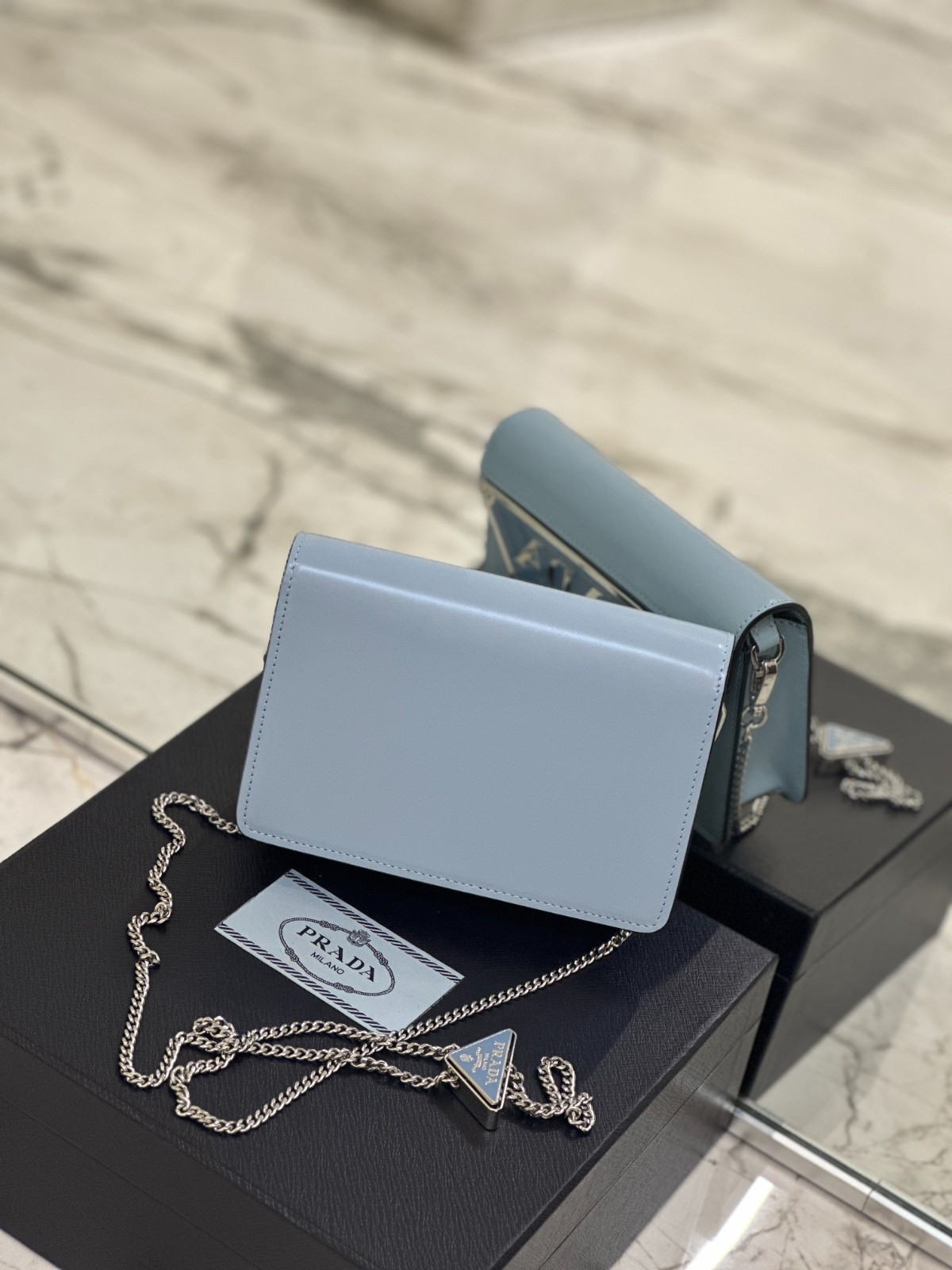 059 51123163 size 17×9.5×3.5cm