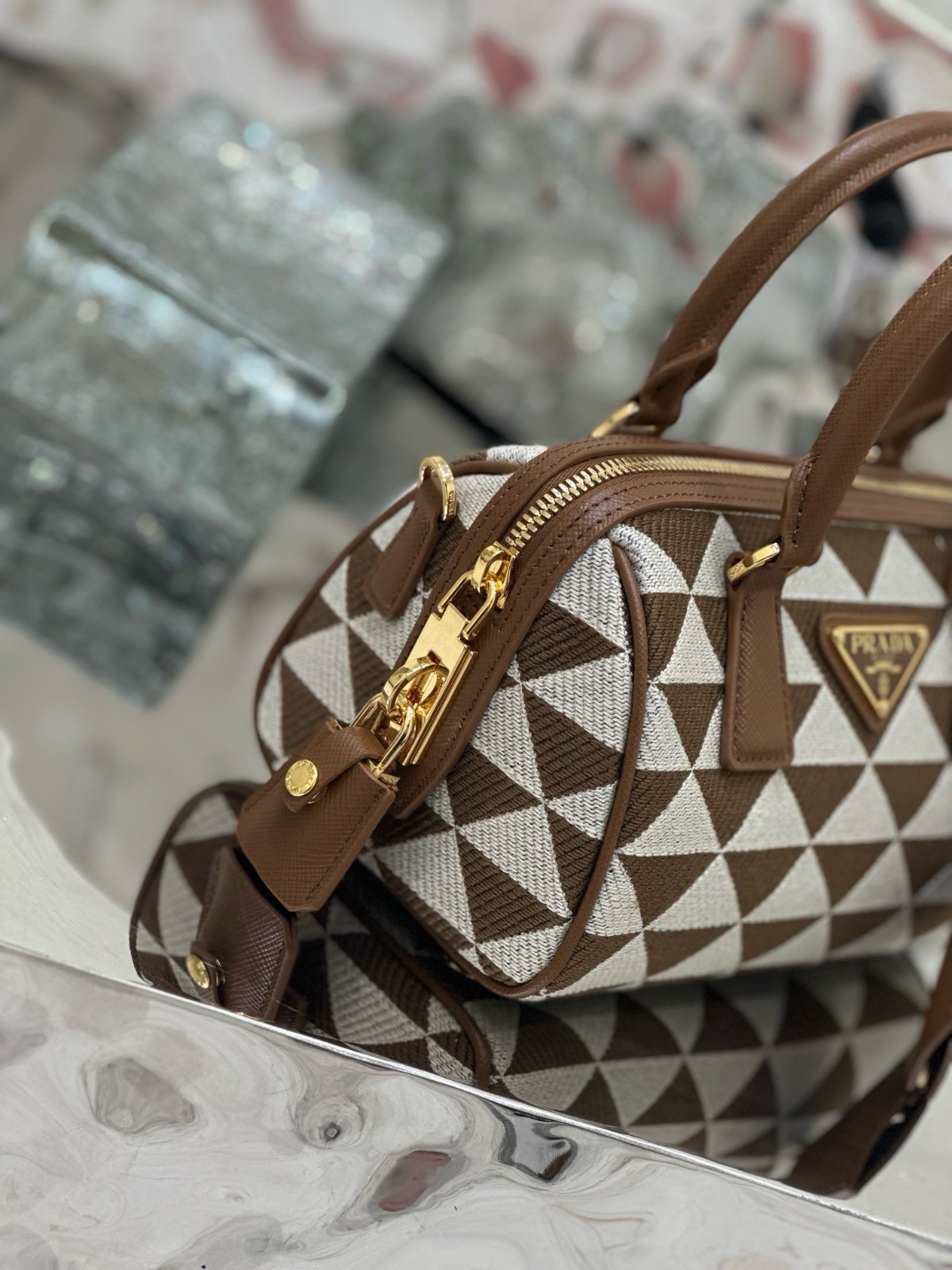 053 72123204 size 20x11.5x11cm