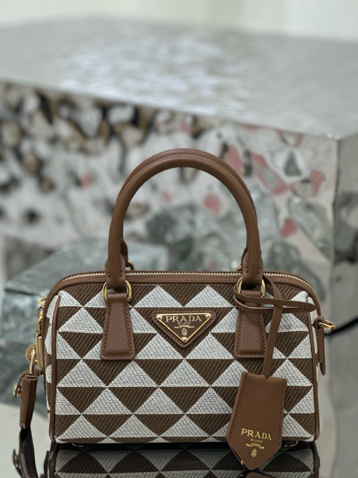 053 72123204 size 20x11.5x11cm