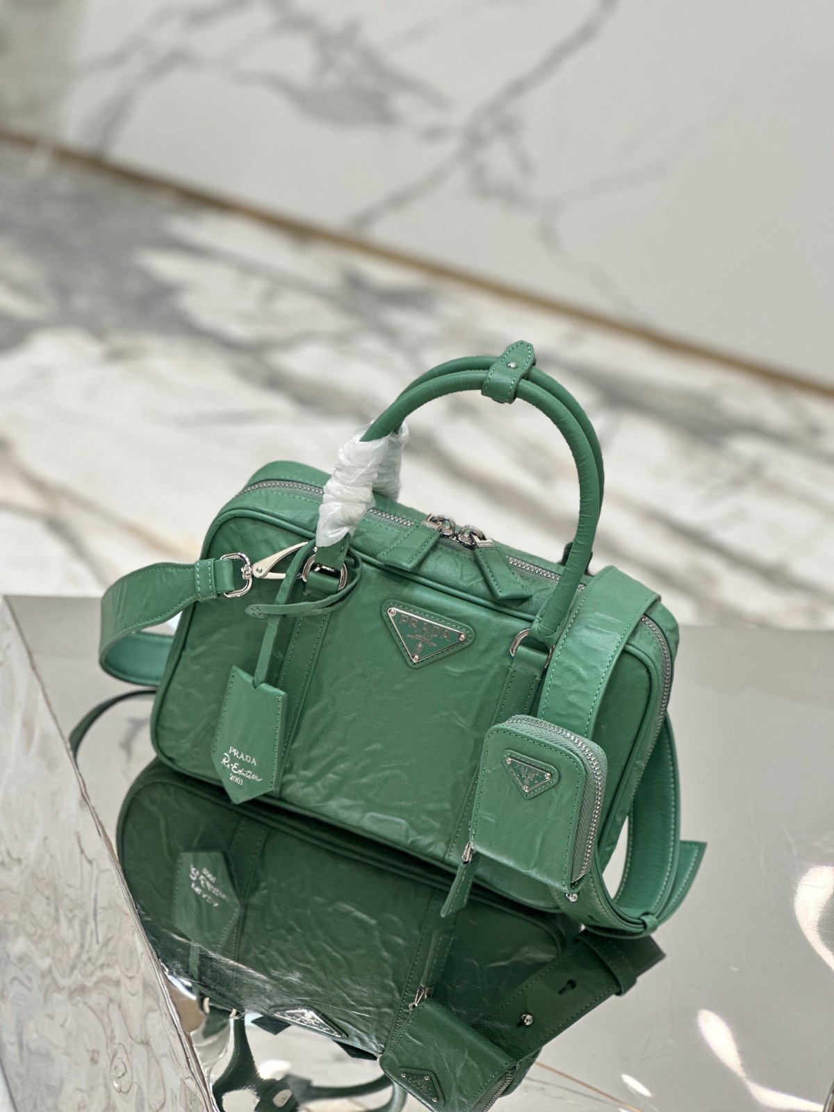 041 80123218 size 24x15.5x7cm
