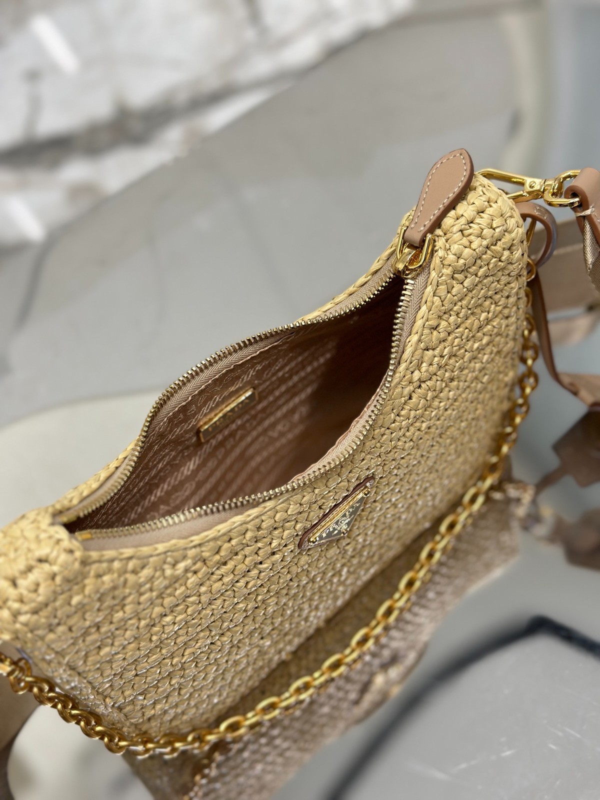 039 76123219 size 23x16x7cm