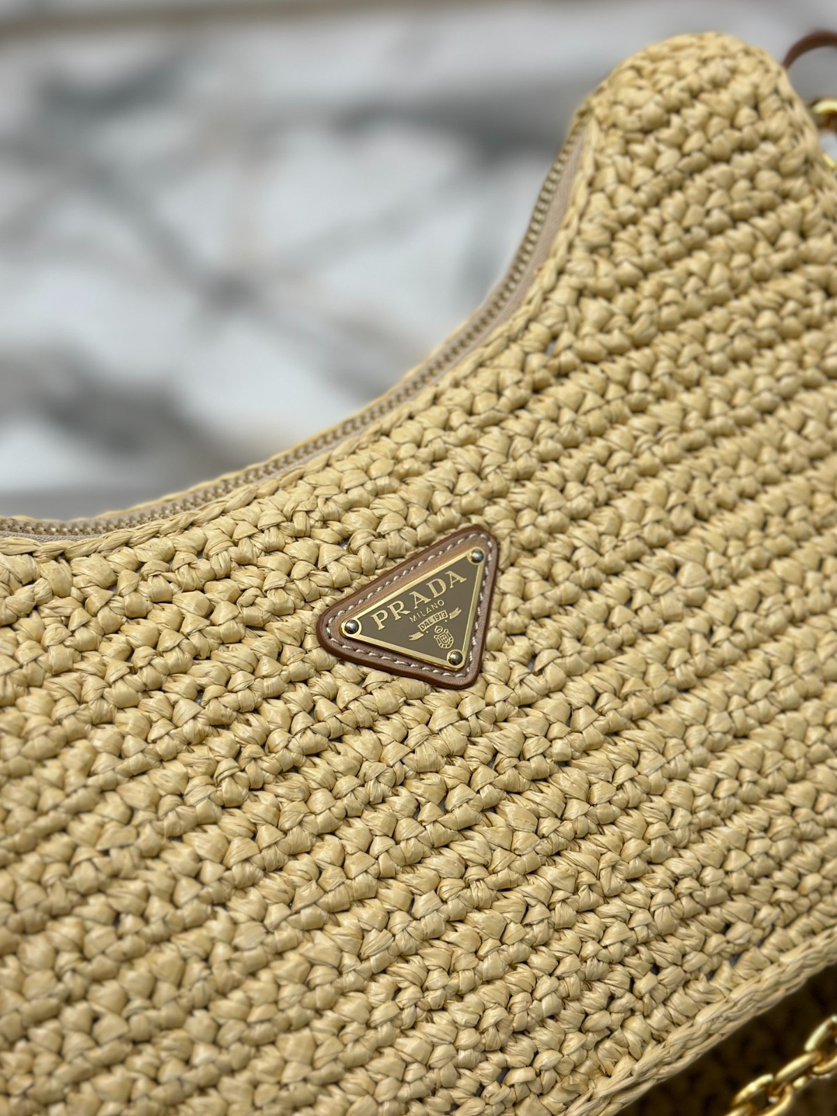 039 76123219 size 23x16x7cm