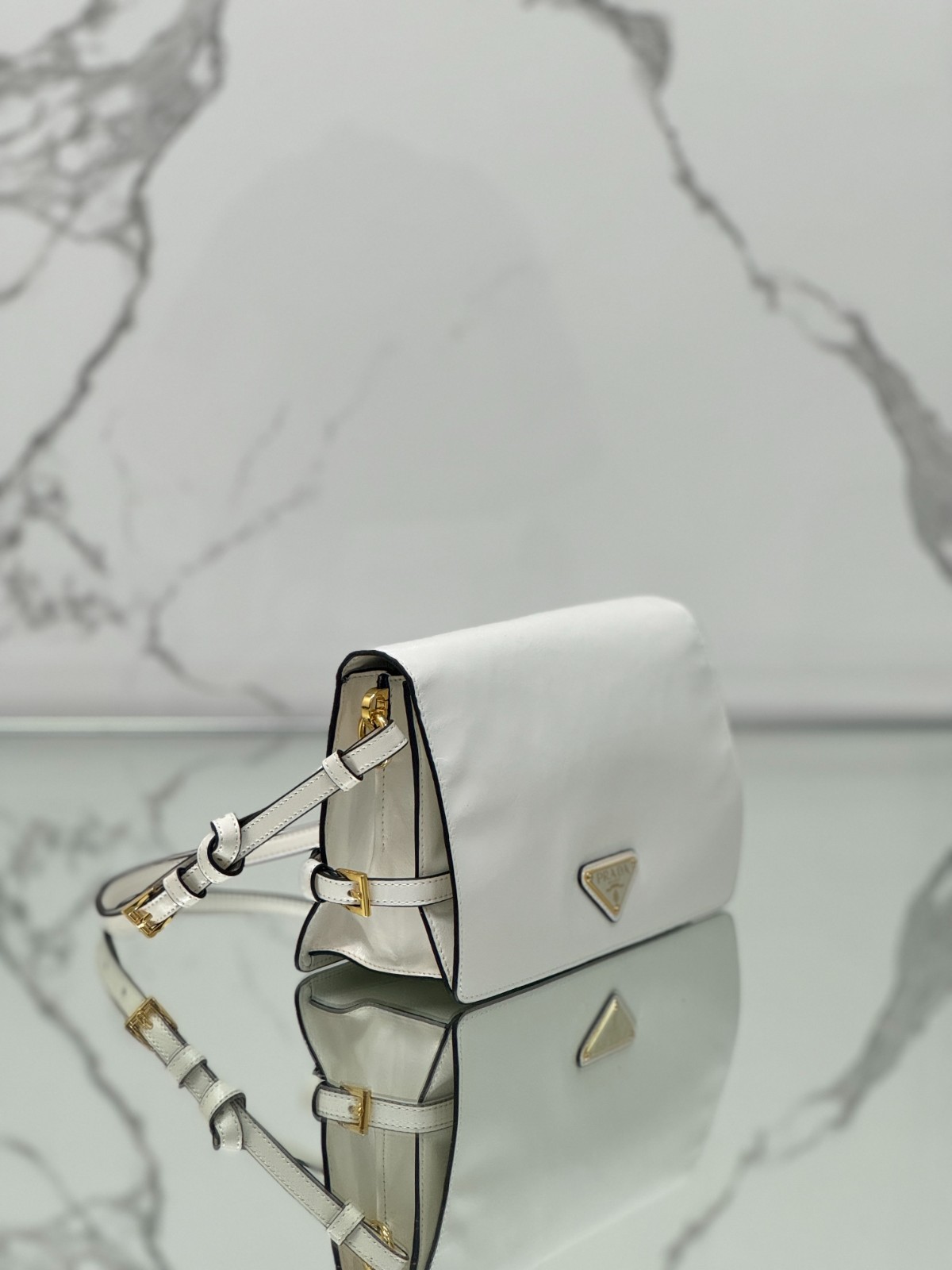 036 68123199 size 23x15x8.5cm