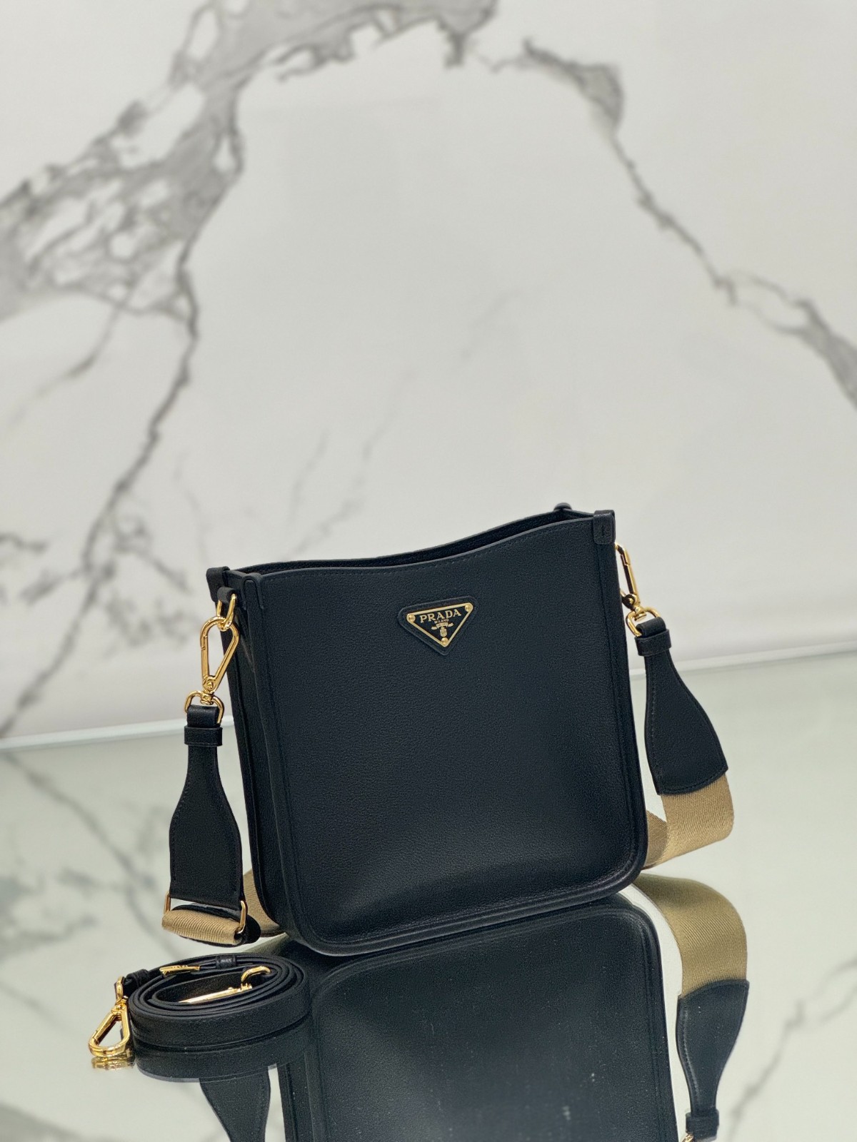 026 68123199 size 20x21x7cm
