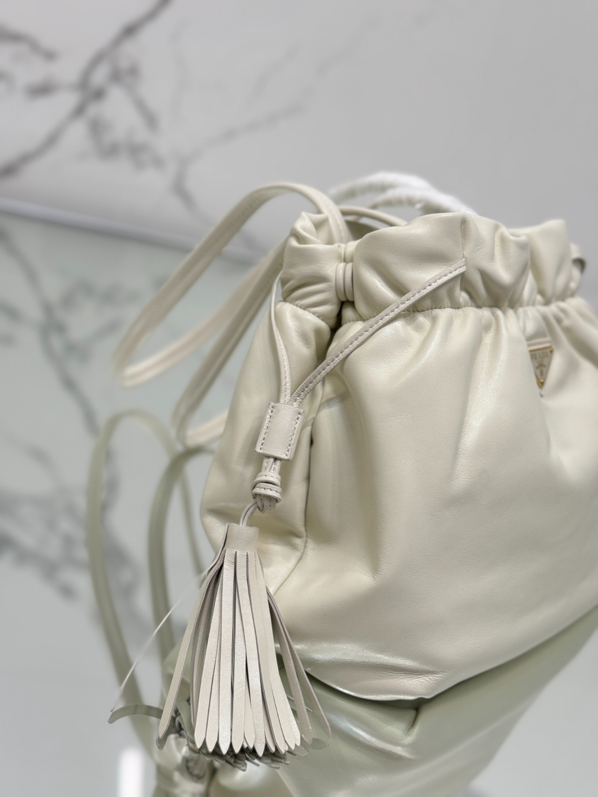 024 67123199 size 24x25x11cm