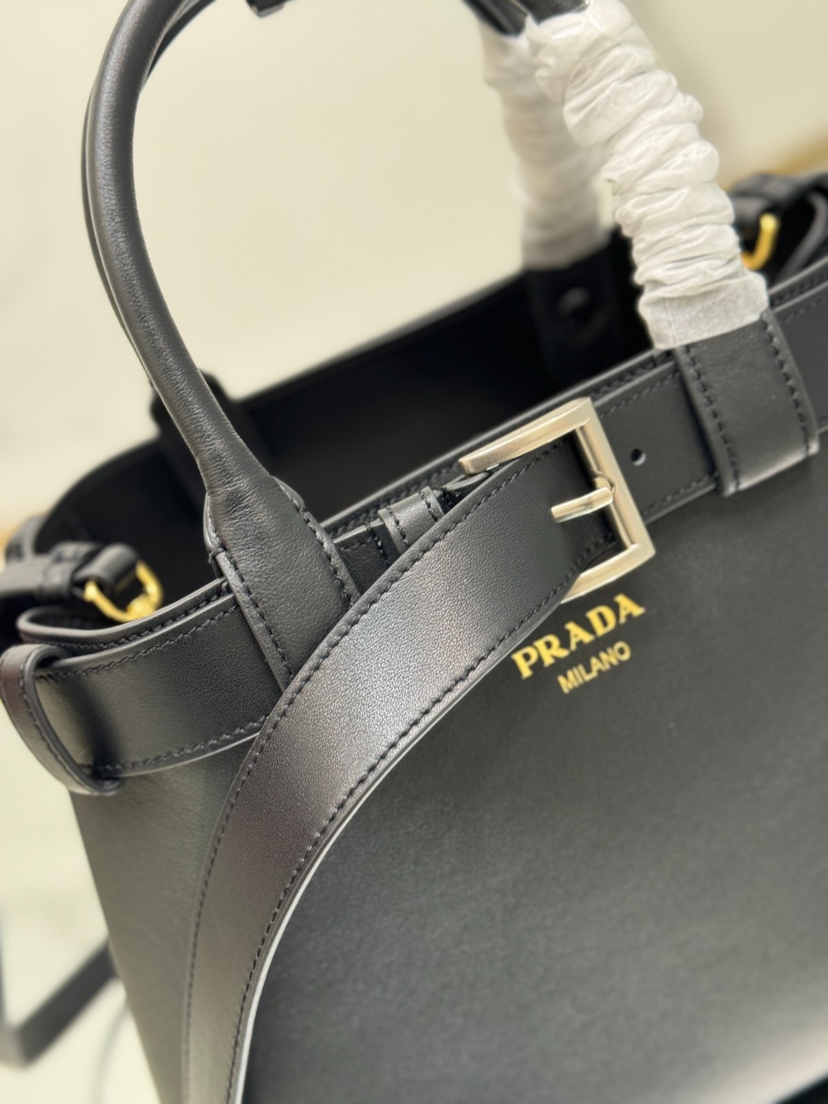 020 92123246 size 32x23x11cm