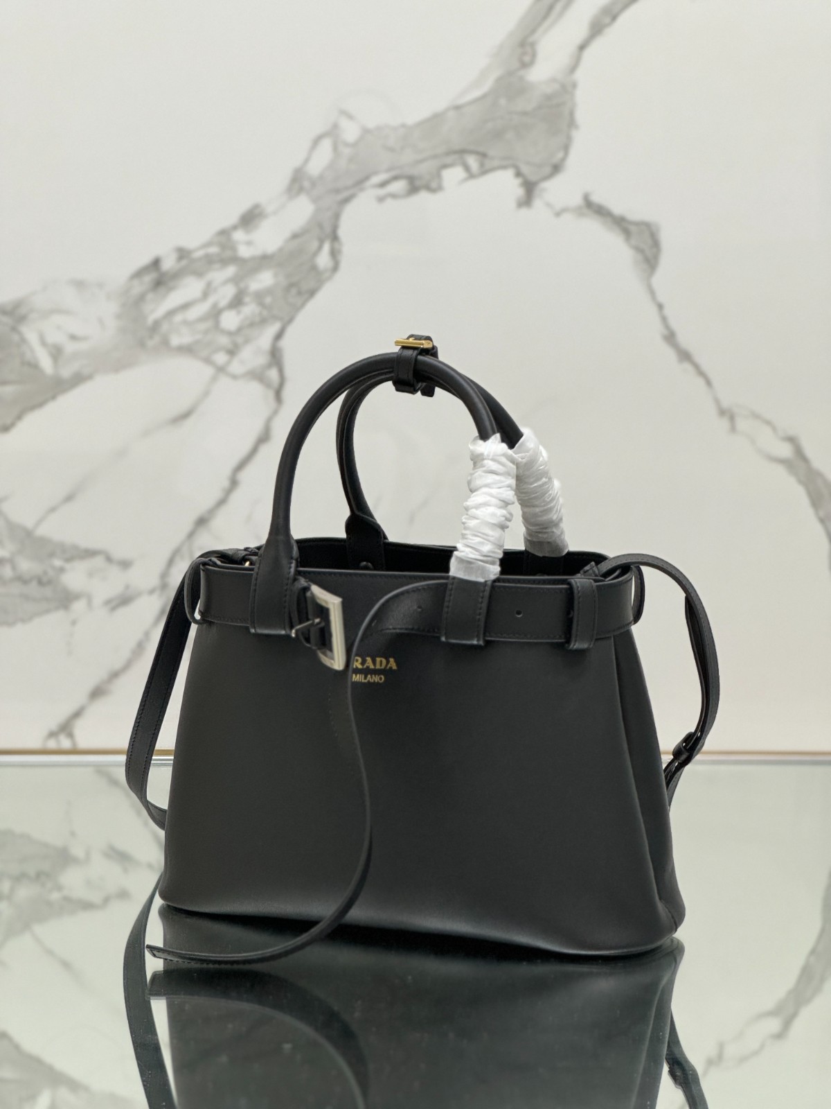 020 92123246 size 32x23x11cm