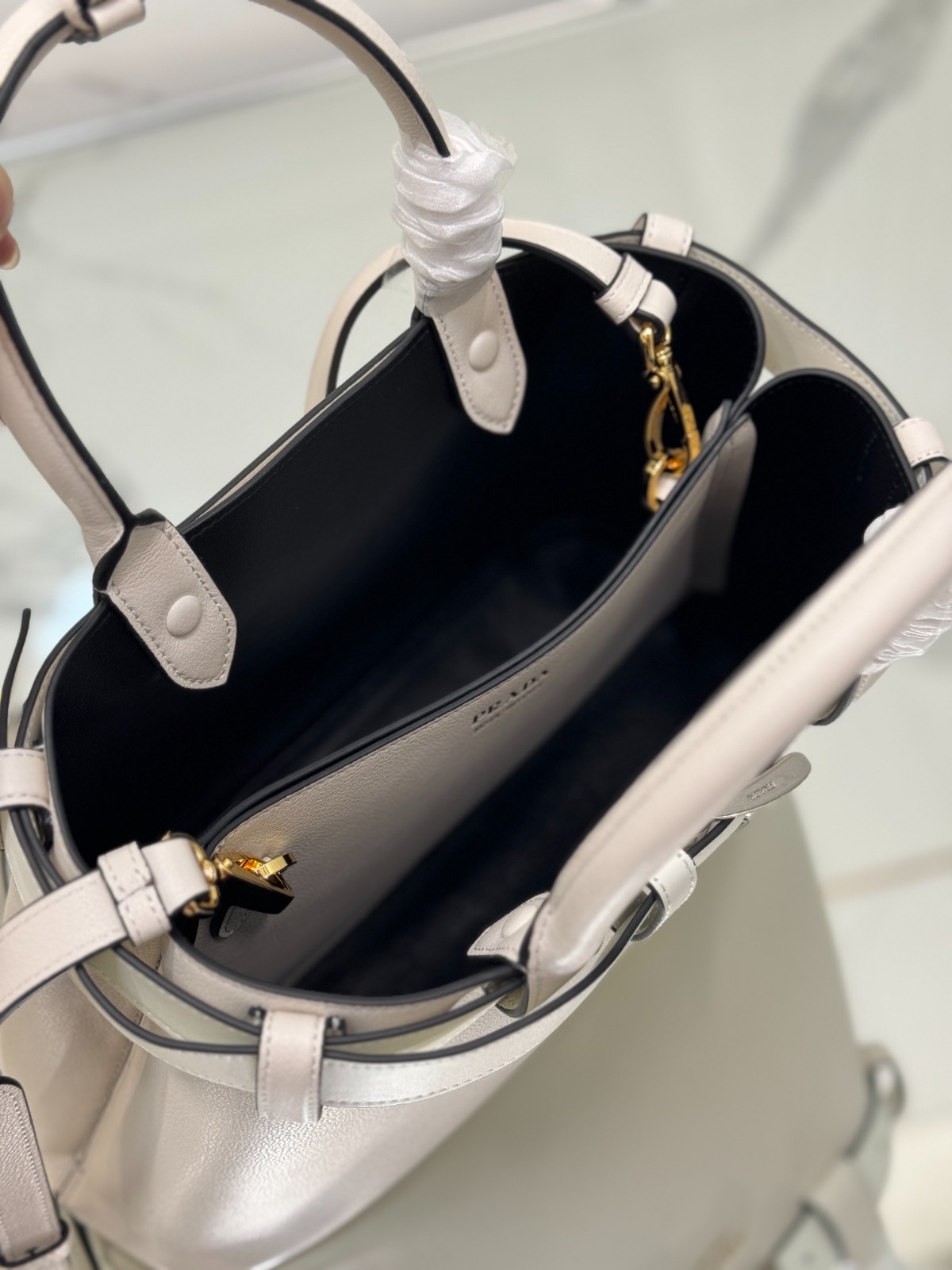 019 92123246 size 32x23x11cm