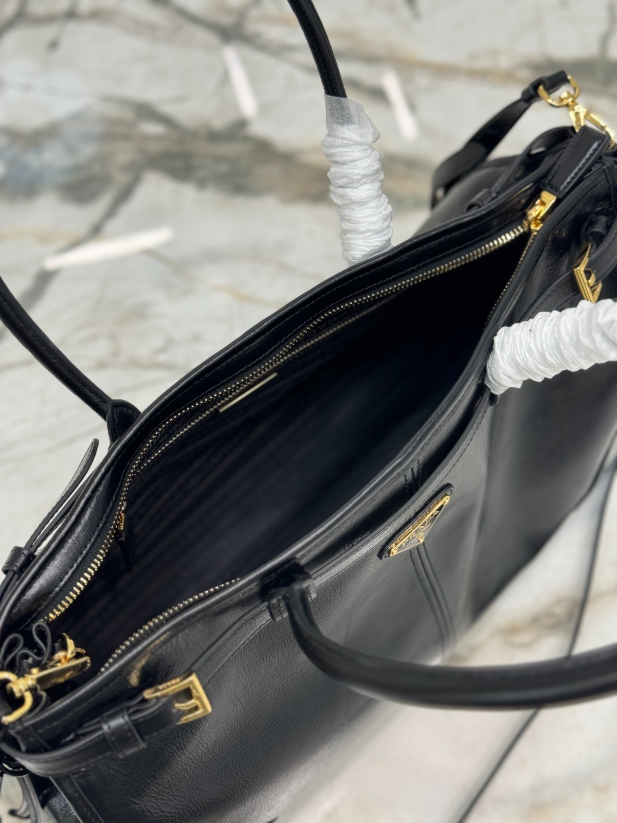 017 88123234 size 38x30x12cm