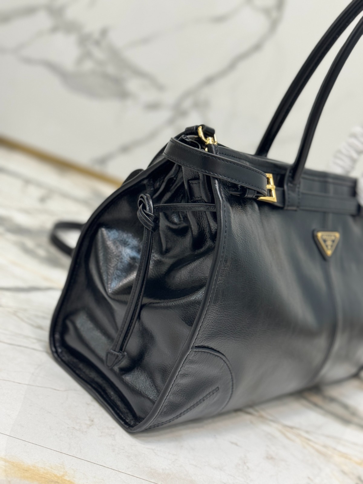 017 88123234 size 38x30x12cm