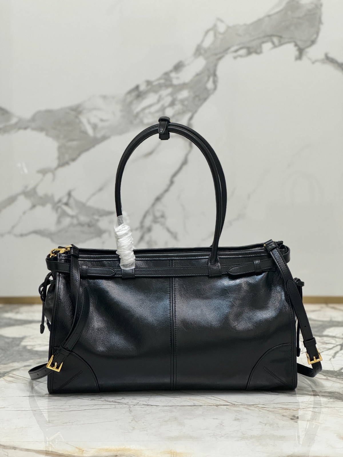017 88123234 size 38x30x12cm