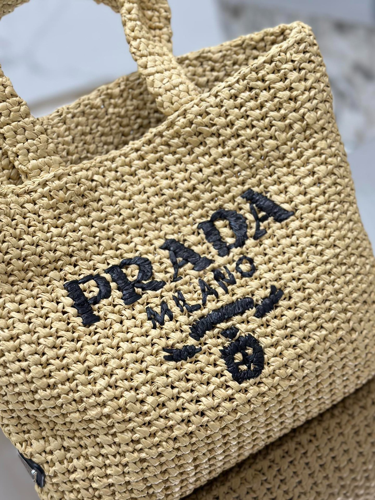 004 54123166 size 24x24x8cm