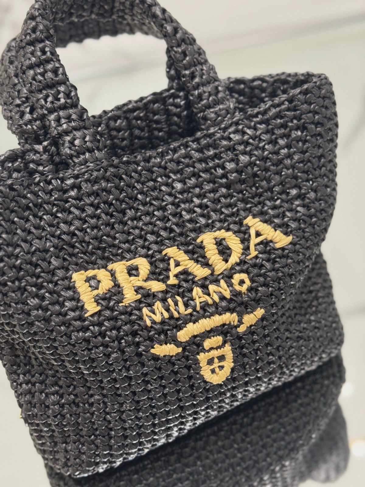 002 54123166 size 24x24x8cm