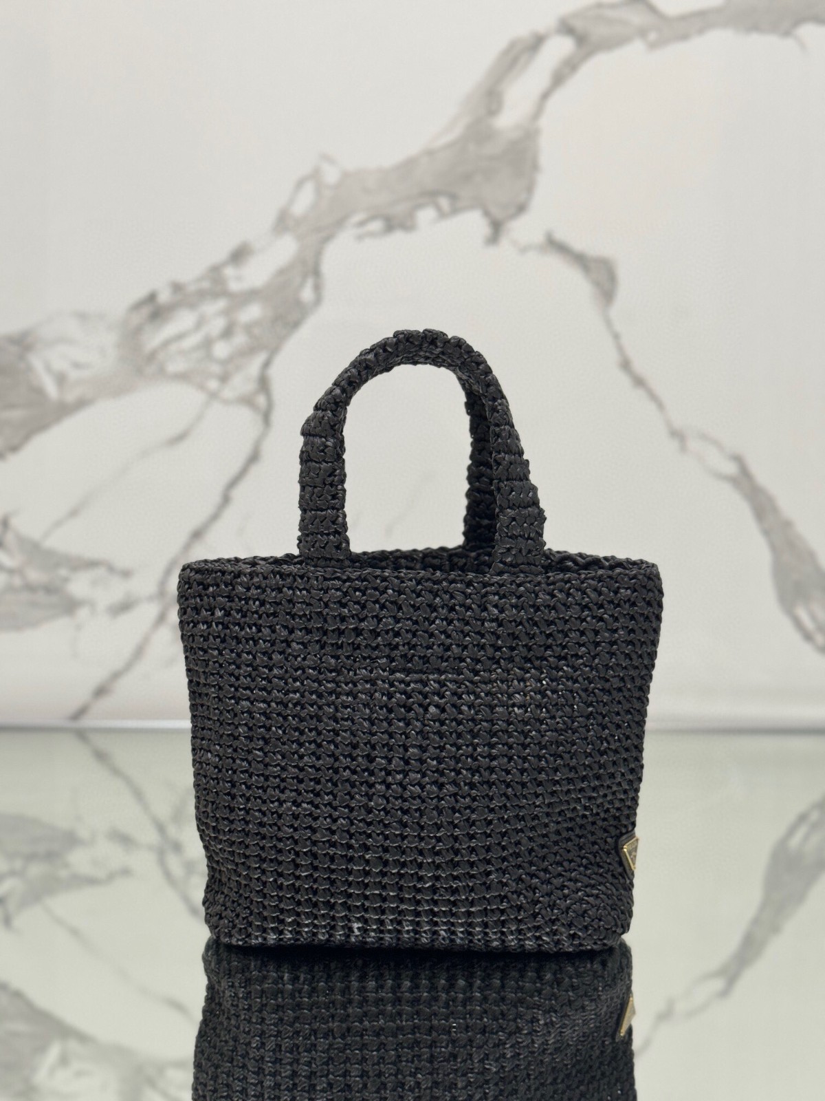 002 54123166 size 24x24x8cm