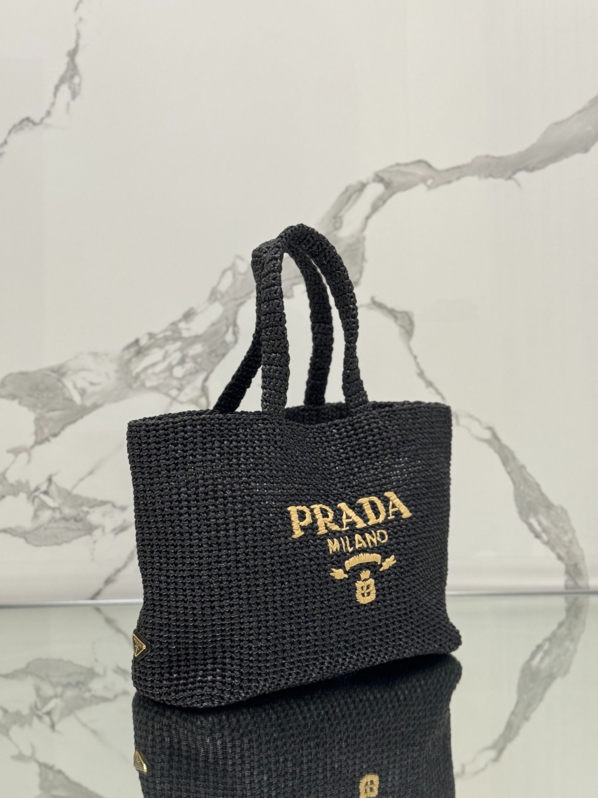 001 84123228 size 40x34x15cm