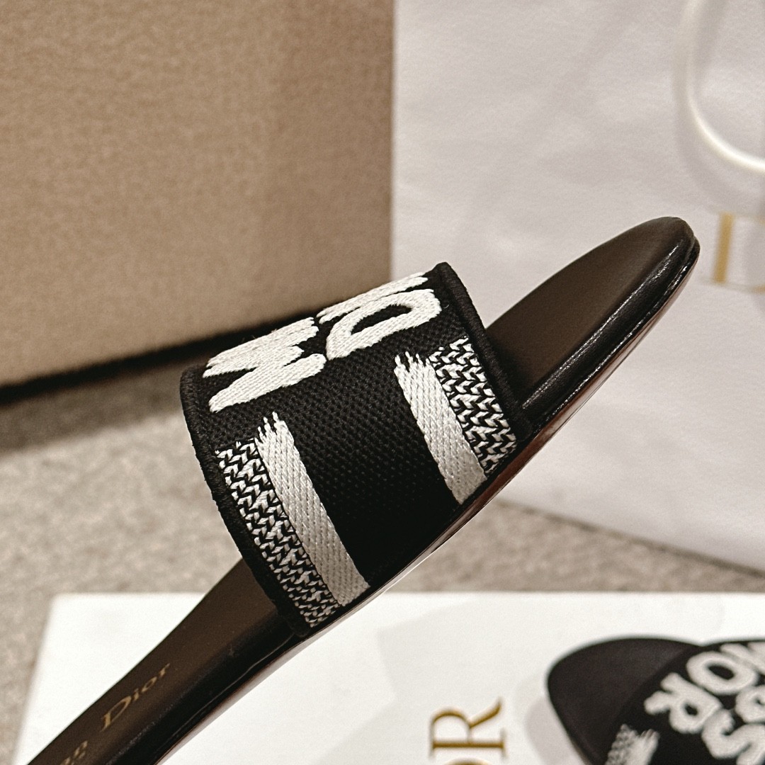 030 26123104 size 34-43