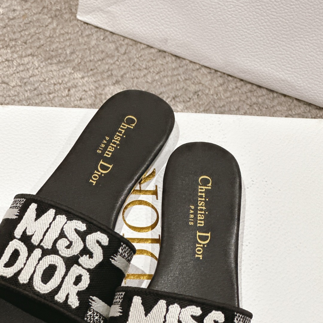 030 26123104 size 34-43